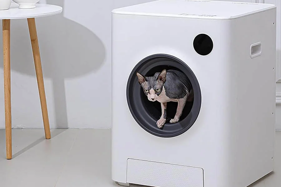 how does the litter robot work