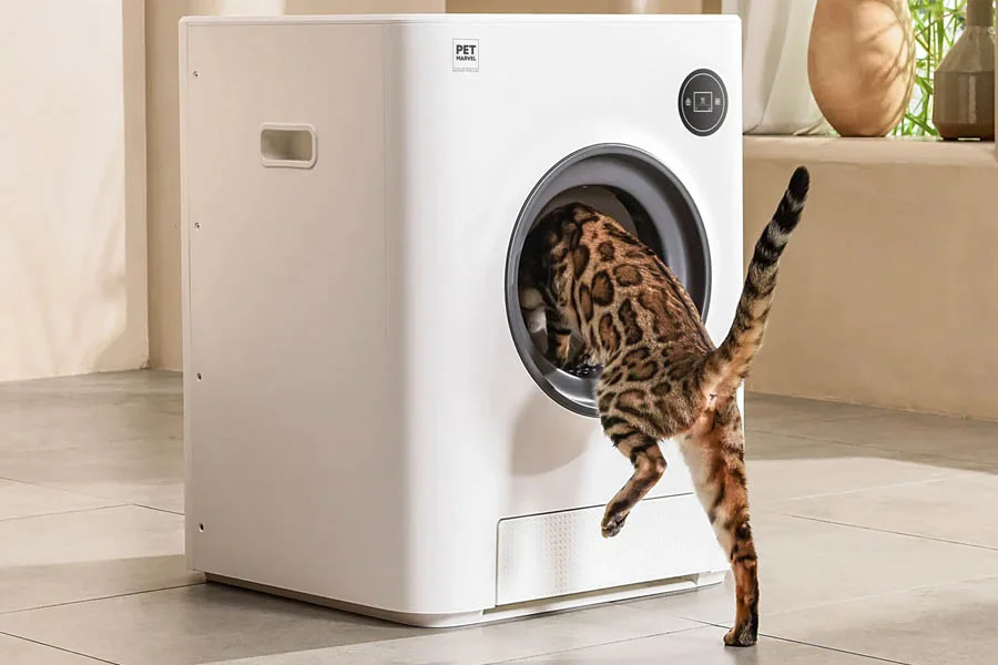 how does the litter robot work